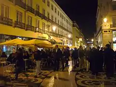 Valentinstag 2009 vor dem Café A Brasileira