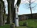 Ueckinghoven: Wegekreuz aus dem Jahr 1777.