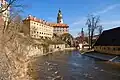 Blick auf das Schloss mit Turm