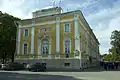 Ministerhaus (1839–1841), Schloss Peterhof