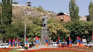 Chatschatur-Abowjan-Statue im Chatschatur-Abowjan-Park