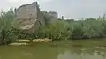 Überreste der Shah Abbasi Brücke am Tajan-Fluss