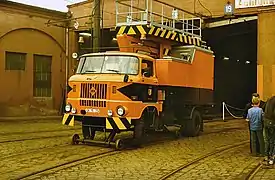 Oberleitungsrevisionswagen, Zweiwegefahrzeug
