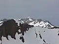 Braunarlspitze von der Hasenfluh, Madlochspitze links davor. Rechts neben der Braunarlspitze Kleinspitze und Butzenspitze, links hinten Orgelspitze.
