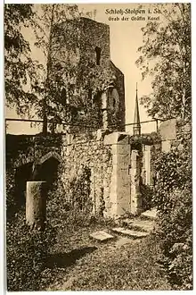 Grab der Gräfin Cosel mit Siebenspitzenturm (1903)