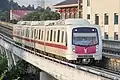 Zug auf der Linie 4 der chinesischen Guangzhou Metro