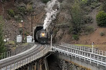 Tunnel Nr.&nbsp;31 an der Nordseite (Strecke Richtung Westen nach Oroville)