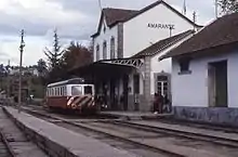 Bahnhof Amarante mit Dieseltriebwagen der CP-Baureihe 9100