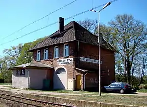 Bahnhofsgebäude