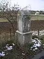 umgearbeiteter Meilenstein an der Heinzebank