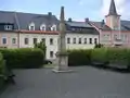Distanzsäule