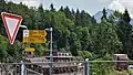 Bahn, Strasse und Wanderwege kreuzen sich am Brünigpass,Blickrichtung Nordost zum Güpfi (Urner Alpen).