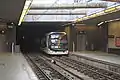Station Gare Lille Europe, nach Gare Lille Flandres ausfahrender Zug