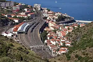 Cerbère, Südfrankreich 2015links nicht mehr im Bild der bedeutungslos gewordene Güterbahnhof