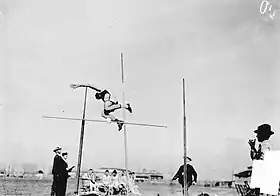Ward McLanahan beim&nbsp;Stabhochsprung