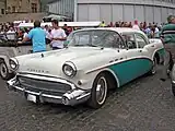 Buick Special 4-Door Front (1957)