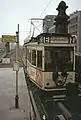Museumsstraßenbahn­wagen Bauart TM&nbsp;33 an der Haltestelle Türkischer Basar, 1988