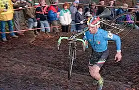 Der Italiener Daniele Pontoni bei seinem Sieg in der Querfeldein-WM 1992