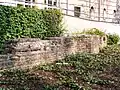 Fundamentreste der ehemaligen Synagoge