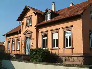 Heute protestantisches Gemeindehaus