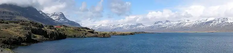 Berufjörður vom Teigarhorn aus