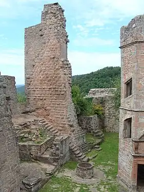 staufischer Bergfried