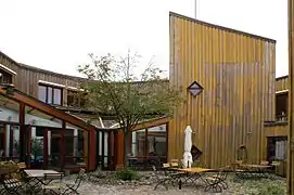 Der Innenhof des Informationszentrums