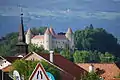 Blick von Mathod auf das Schloss Champvent