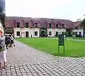 Wirtschaftshof des Hof Trages, nach Süden fotografiert