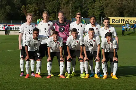 vor dem Spiel gegen die Demokratische Republik Kongo am 12.&nbsp;September 2014 in Bad Erlach.