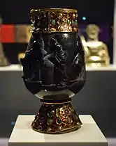 Antiker Sardonyx­becher