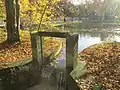 Stauwehr am dreieckigen Weiher