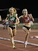 Jessica Hull (links)Rang acht in&nbsp;4:01,80&nbsp;min