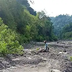 Ausgetrocknetes Flussbett in Nartutu