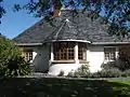 Mit Tonschiefer gedecktes Gebäude der Gartenstadt