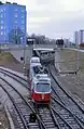 Haltestel­le Tschert­te­gas­se im Be­trieb der Schnell­stra­ßen­bahn­linie 64, De­zem­ber 1992