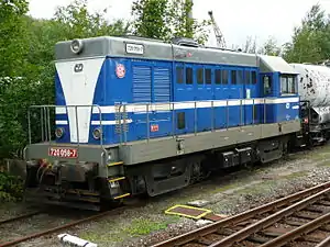720 058 der ČD mit Schwanenhalsdrehgestellen