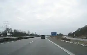 Am Kreuz Hamburg-Ost erreicht die BAB&nbsp;1 das Gebiet der Hansestadt