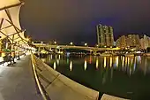 Ap Lei Chau Bridge – Ansicht am Abend, 2015