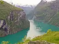 Blick von Aussichtsplattform der Adlerstraße auf den Geirangerfjord