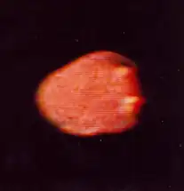 Niedrig aufgelöste Aufnahme vom Mond Amalthea