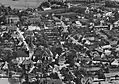 Ostbevern schon mit neuer Kirche 1962, gut zu erkennen die enge Durchfahrt zwischen Saxenrast und alter Kirche