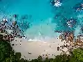 Eine Bucht des Strands Anse Lazio