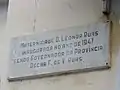 Gedenktafel zur Einweihung der Geburtsklinik 1947 durch Gouverneur Óscar F. de V. Ruas, benannt nachD. Leonor Ruas