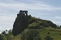 Die Schlossruine von Apchon