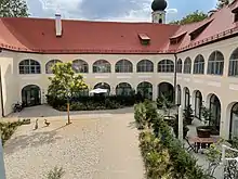 Arkaden Schloss Geltolfing