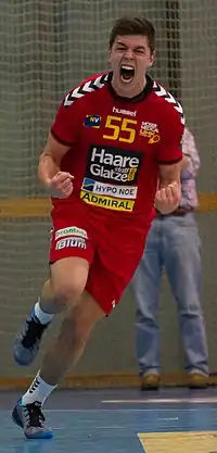 Aron Tomann