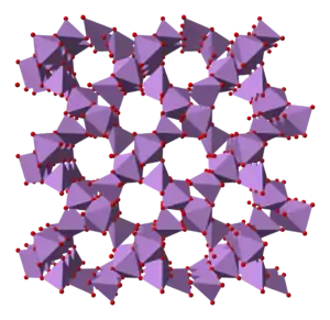 Kristallstruktur von Arsen(V)-oxid