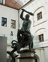 Herkules bekämpft die Hydra: (von der Maximilianstraße)
