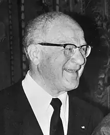 Avery Brundage (*&nbsp;1887)